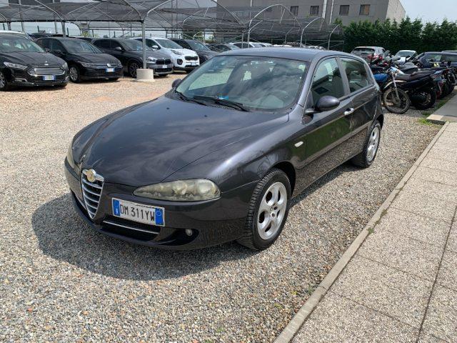 ALFA ROMEO 147 1.9 JTD (120) 5 porte Murphy&Nye