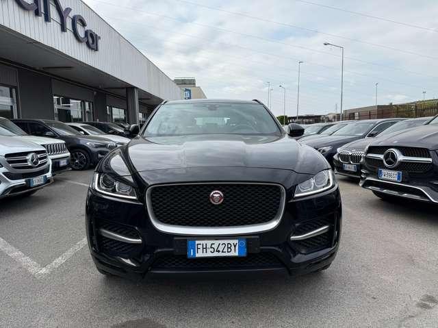Jaguar F-Pace F-Pace 2.0d Pure awd 180cv auto