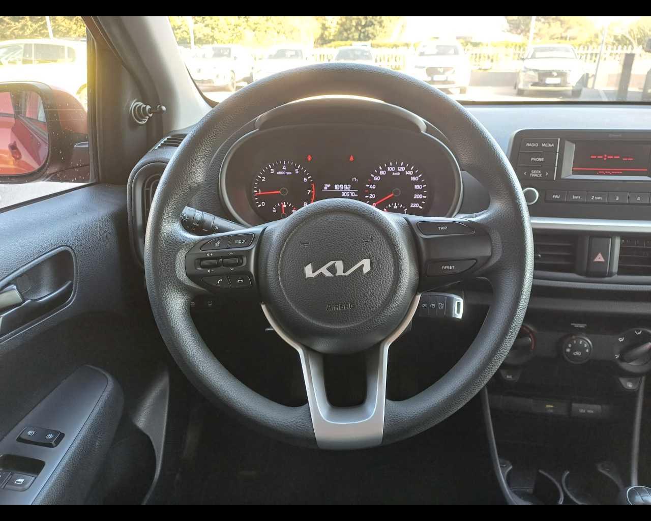 KIA Picanto 3ªs.(17-->) - Picanto 1.0 12V 5 porte Urban