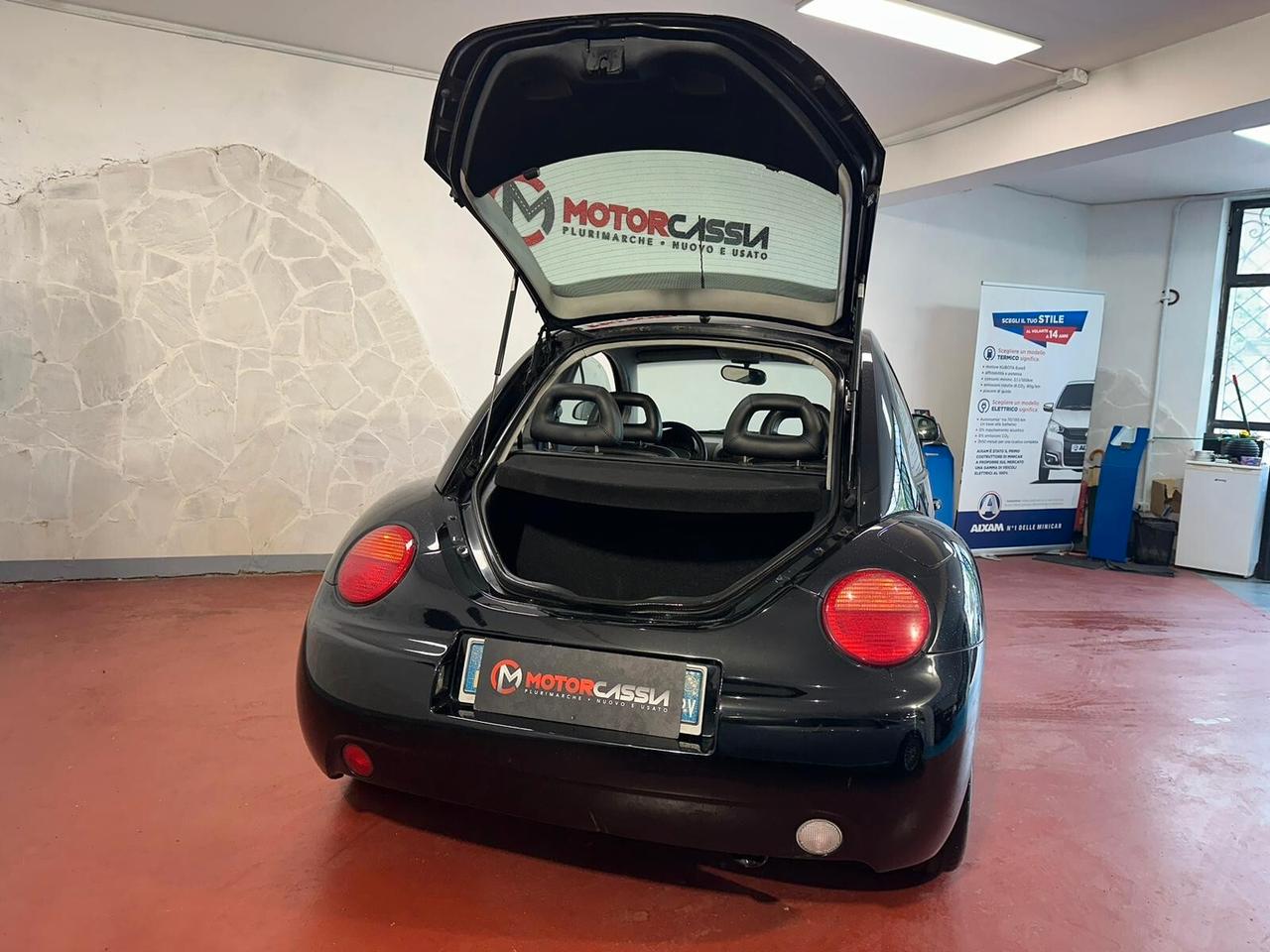 Volkswagen New Beetle 1.9 TDI ADATTA A NEOPATENTATI