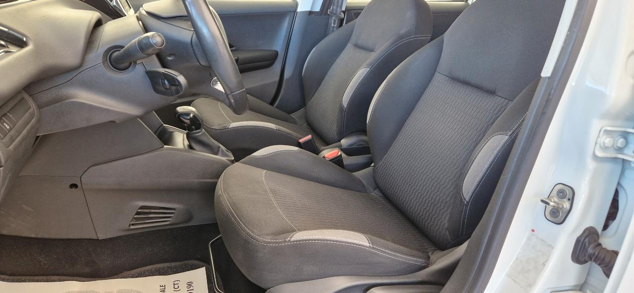 Peugeot 208 1.6 BlueHDi 75cv Allure