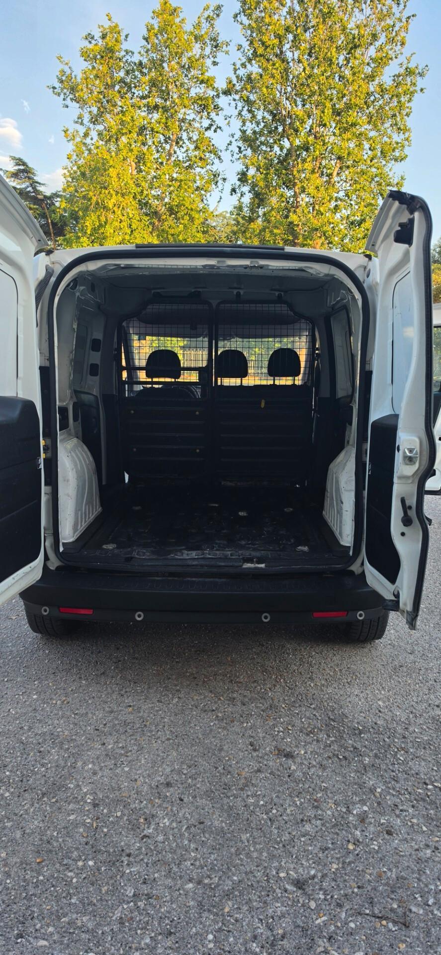 Fiat Doblo Doblò 1.6 MJT 120CV PC-TN Cargo Lamierato SX 3 Posti