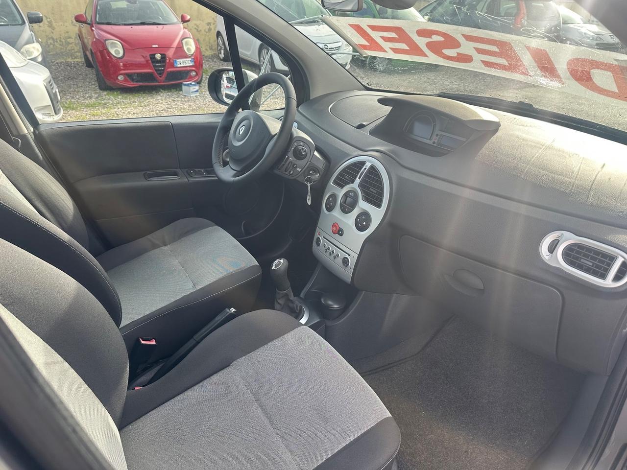 Renault Modus 1.5 diesel 2009 12 mesi di garanzia