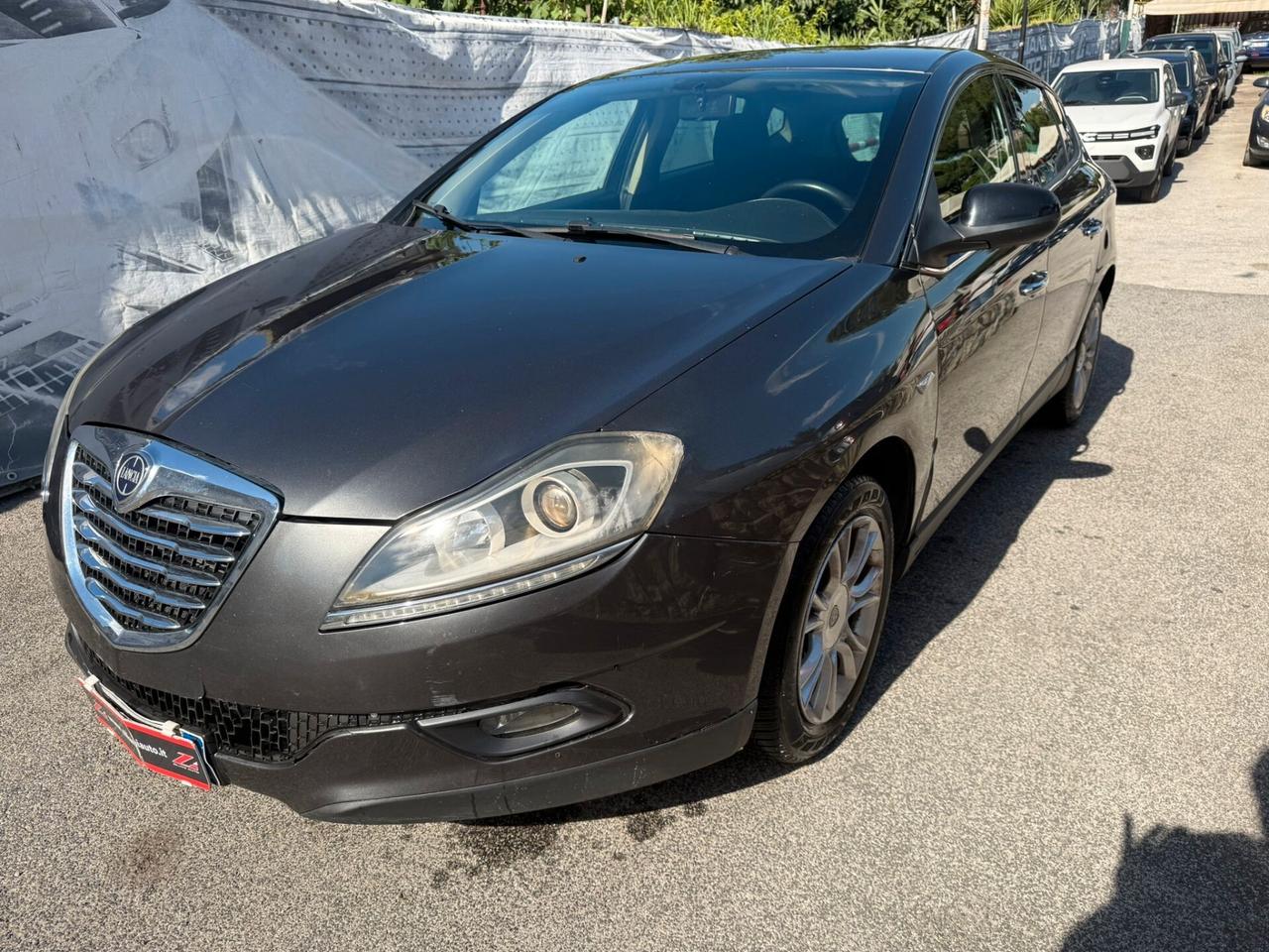 Lancia Delta 1.6 MJT DPF Silver