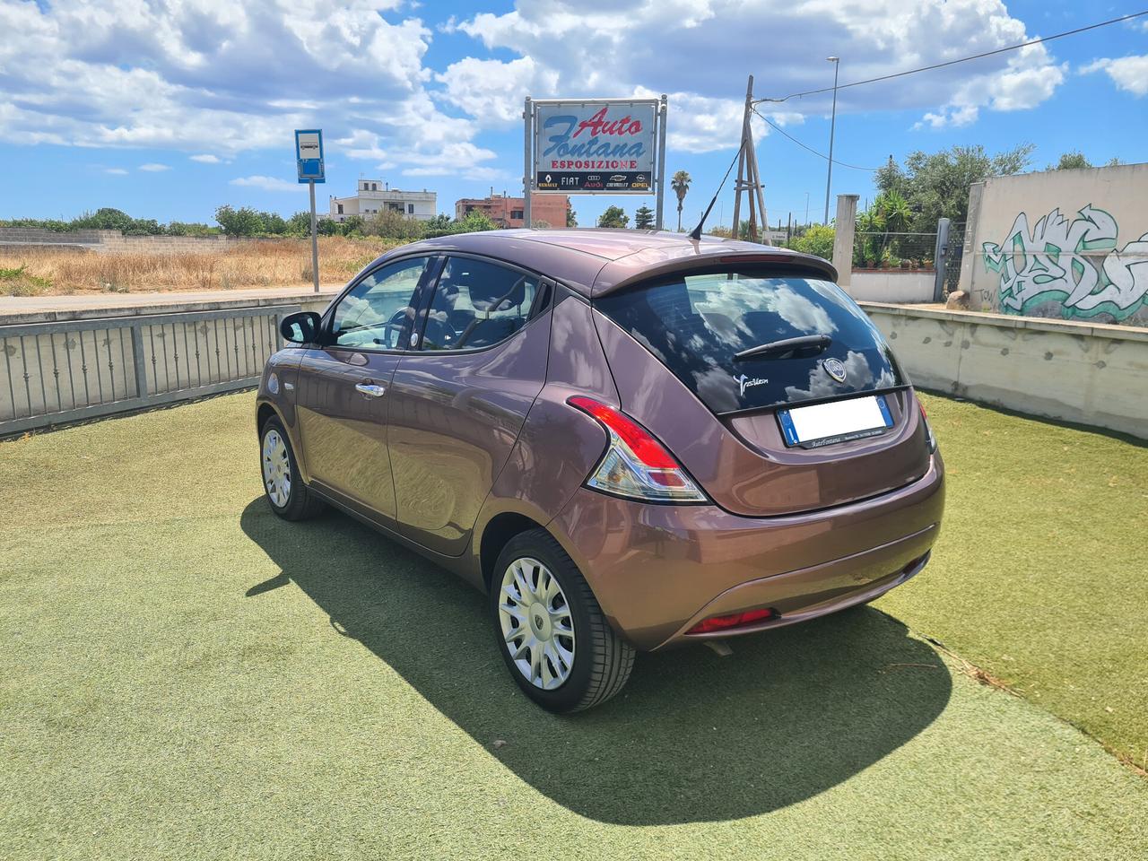 Lancia Ypsilon 1.2 69 CV 5 porte GPL Ecochic Gold 2016