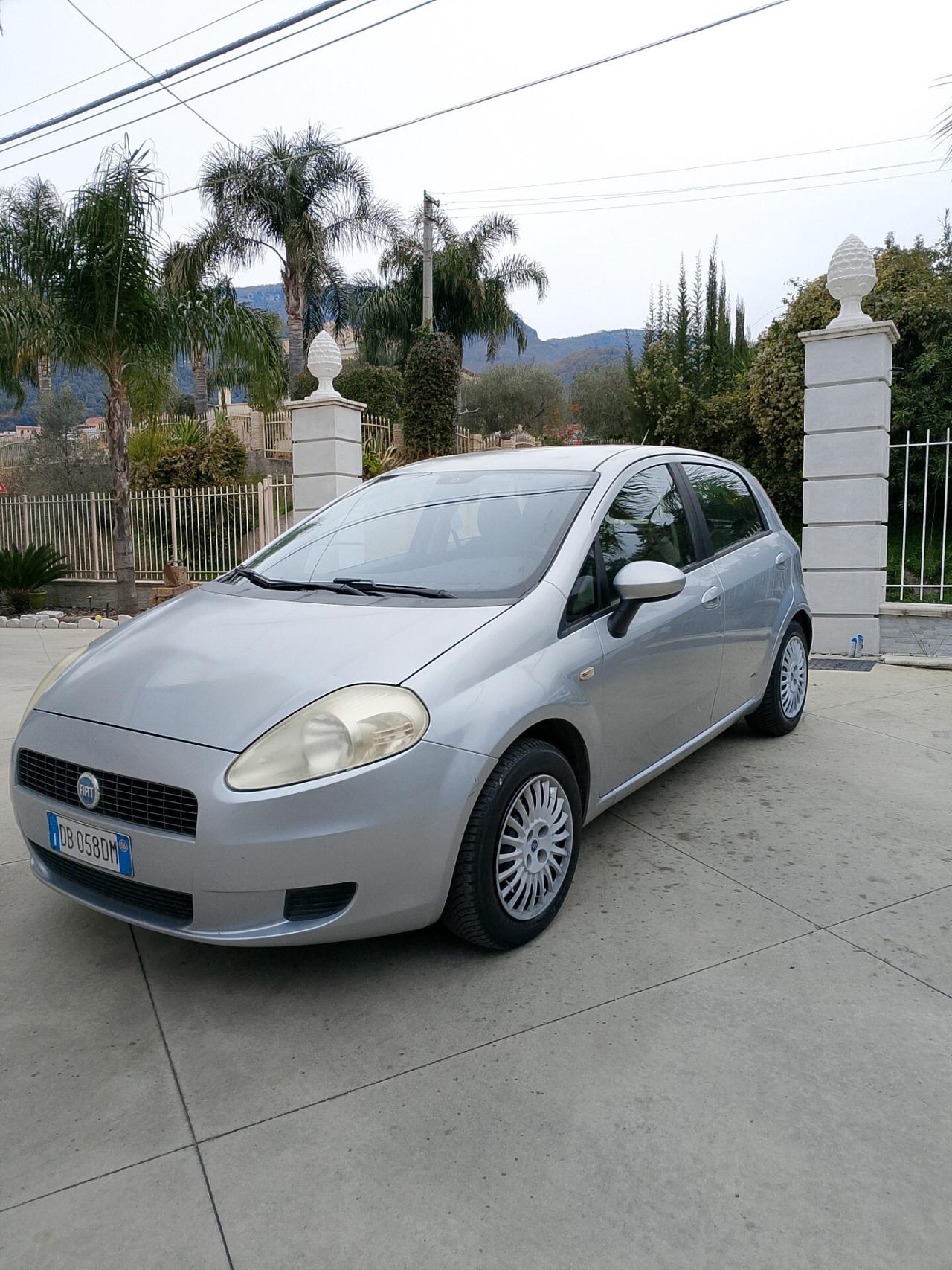Fiat Grande Punto 1.4 benzina GPL