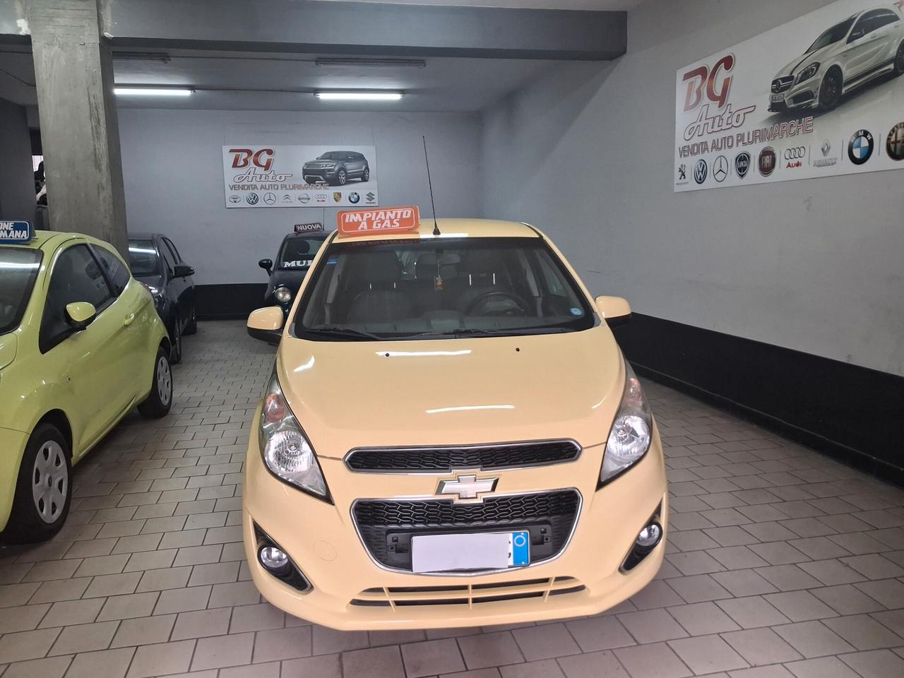 Chevrolet Spark 1.0 gpl 2014 unico prop