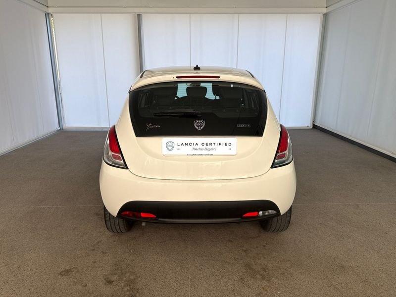 Lancia Ypsilon Ecochic 1.0 70cv Firefly Hybrid S&S Silver