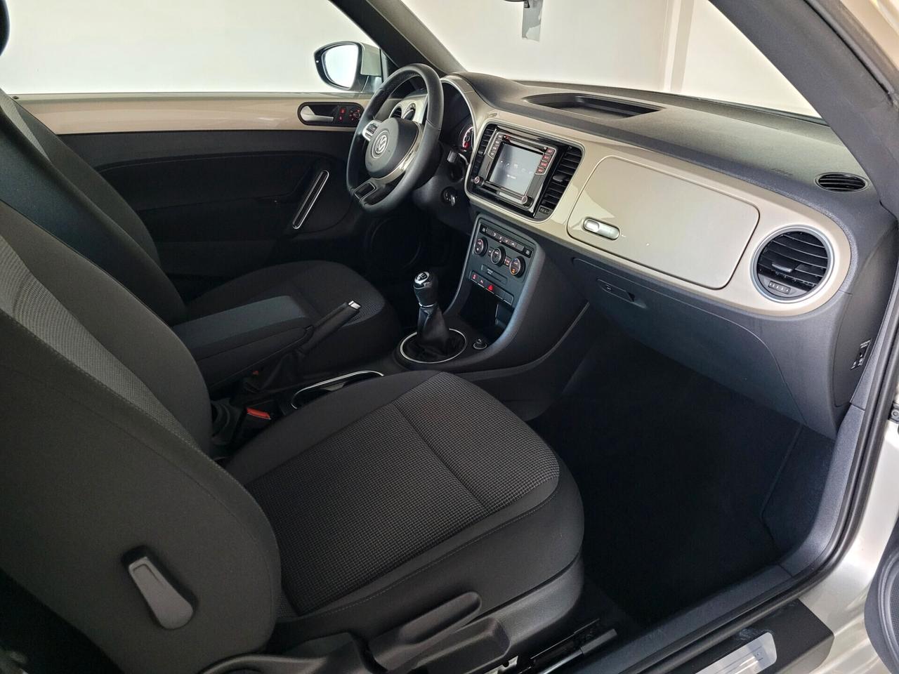 Volkswagen Maggiolino CABRIO 2.0 tdi FULL-LED APPLE CARPLAY+ANDROID AUTO