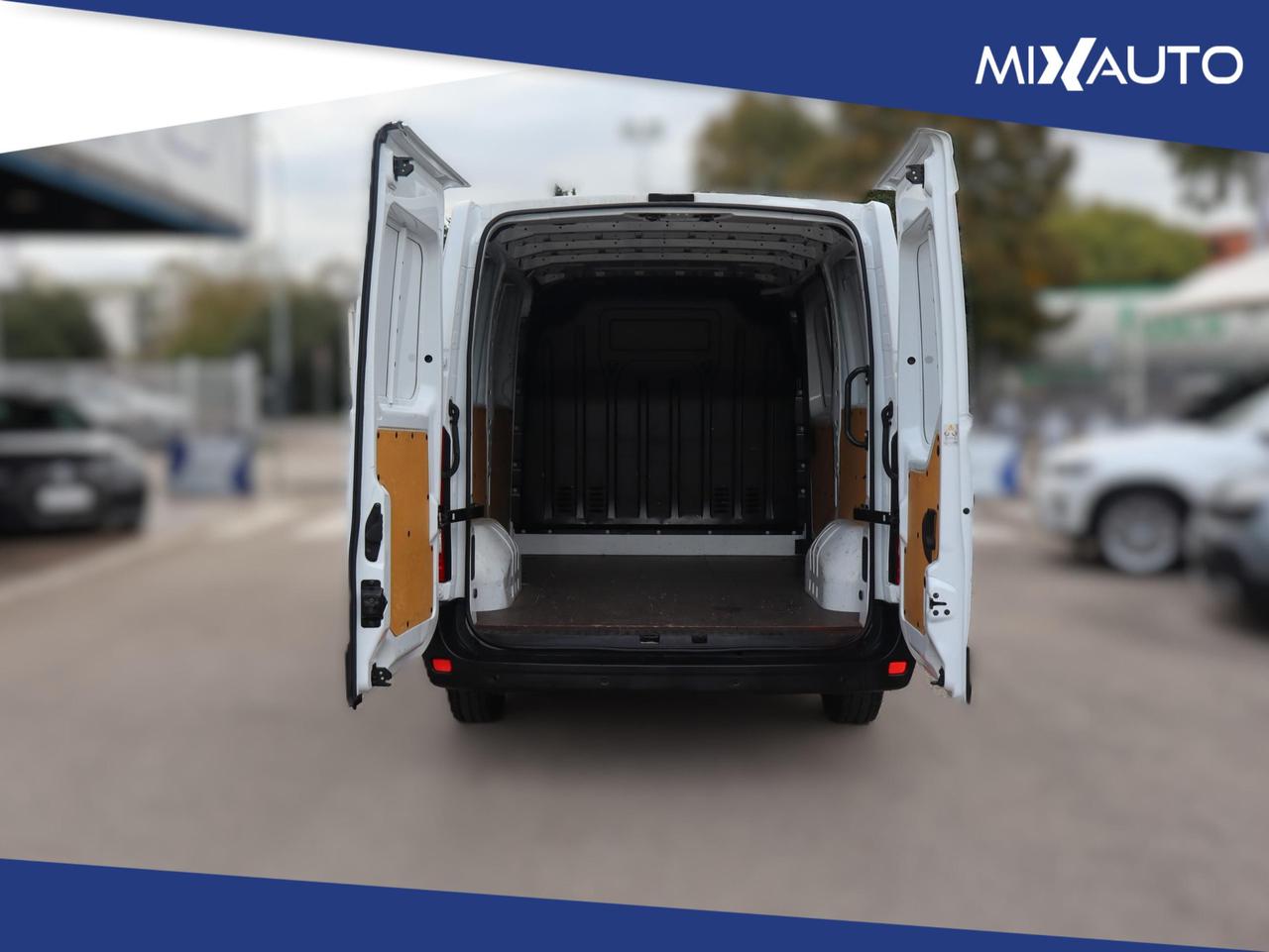 RENAULT Master T28 2.3 dci 135cv L1H1 Ice EU6