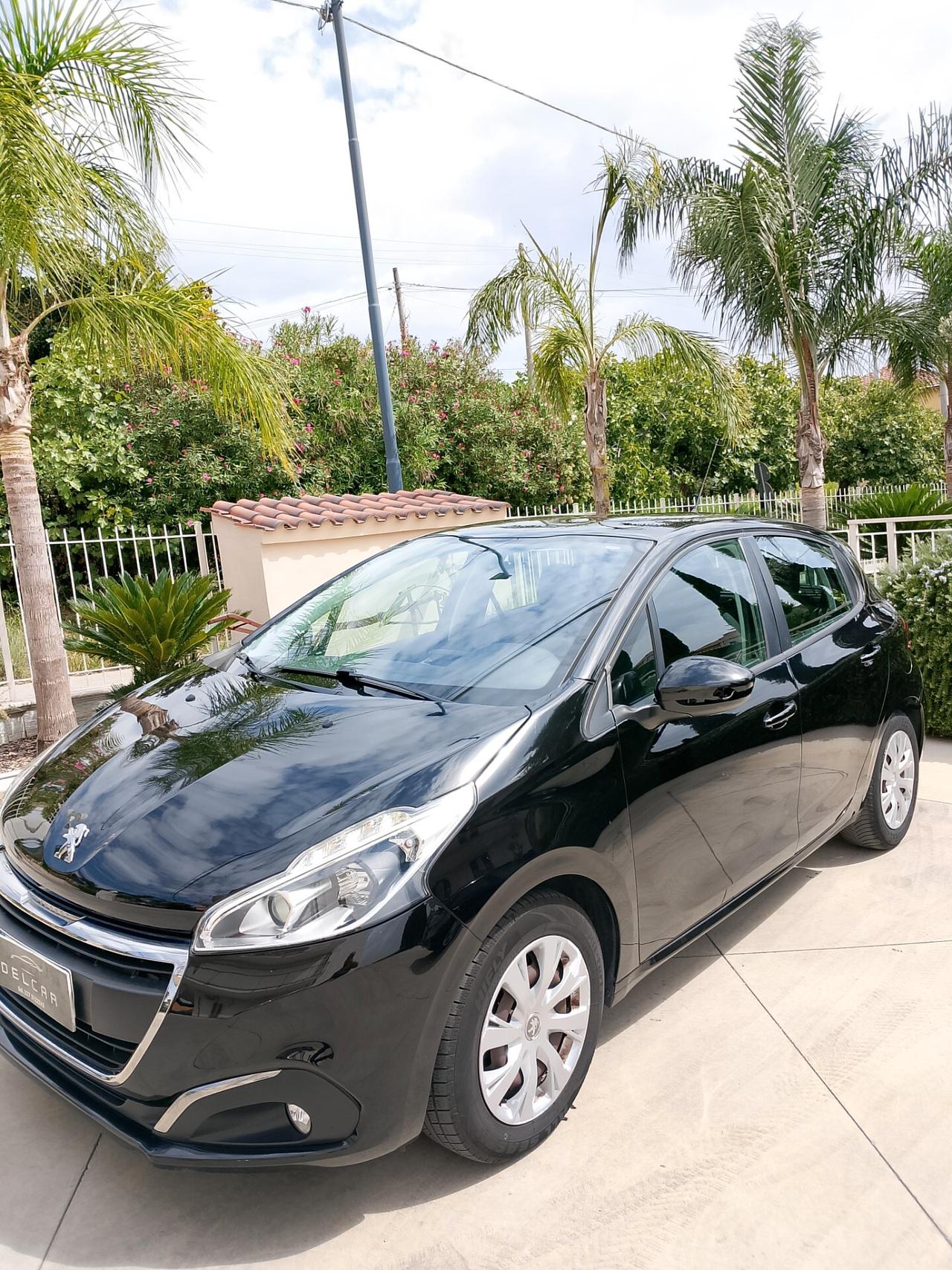 Peugeot 208 BlueHDi 75 5 porte Allure