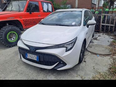 4 corolla disponibili - Toyota Corolla Touring Sports 1.8 Hybrid Business Tech