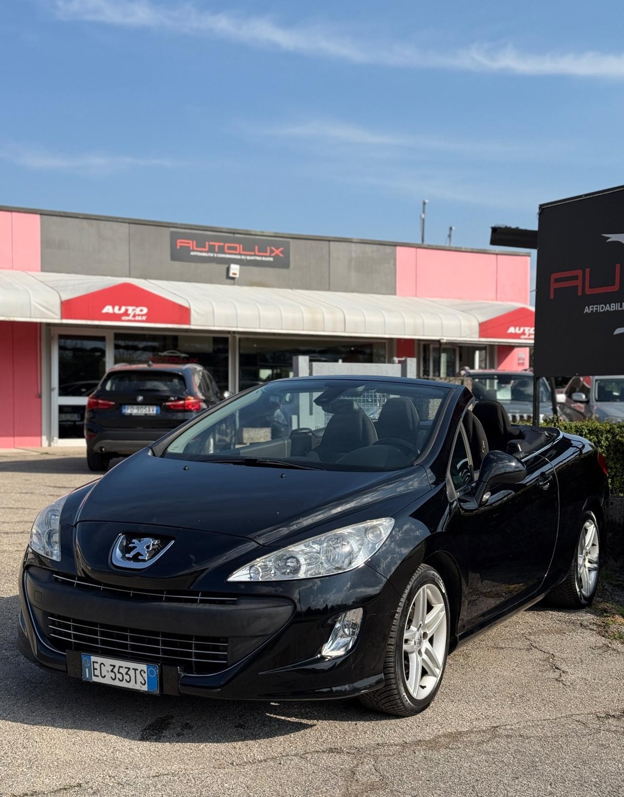 Peugeot 308 CABRIO 1.6 HDi 112CV CC Féline 2010