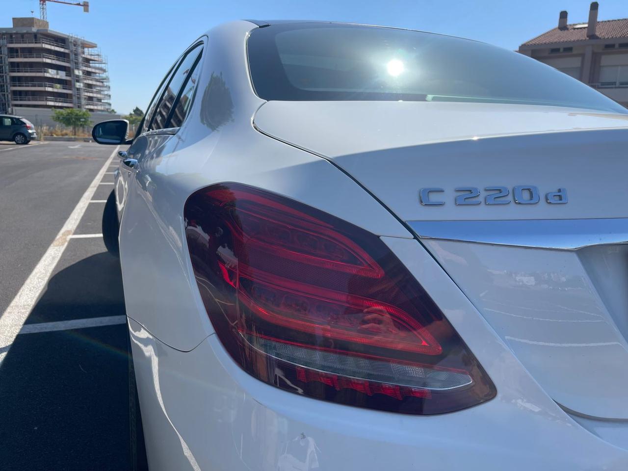 Mercedes-Benz C 220 D Premium #12031