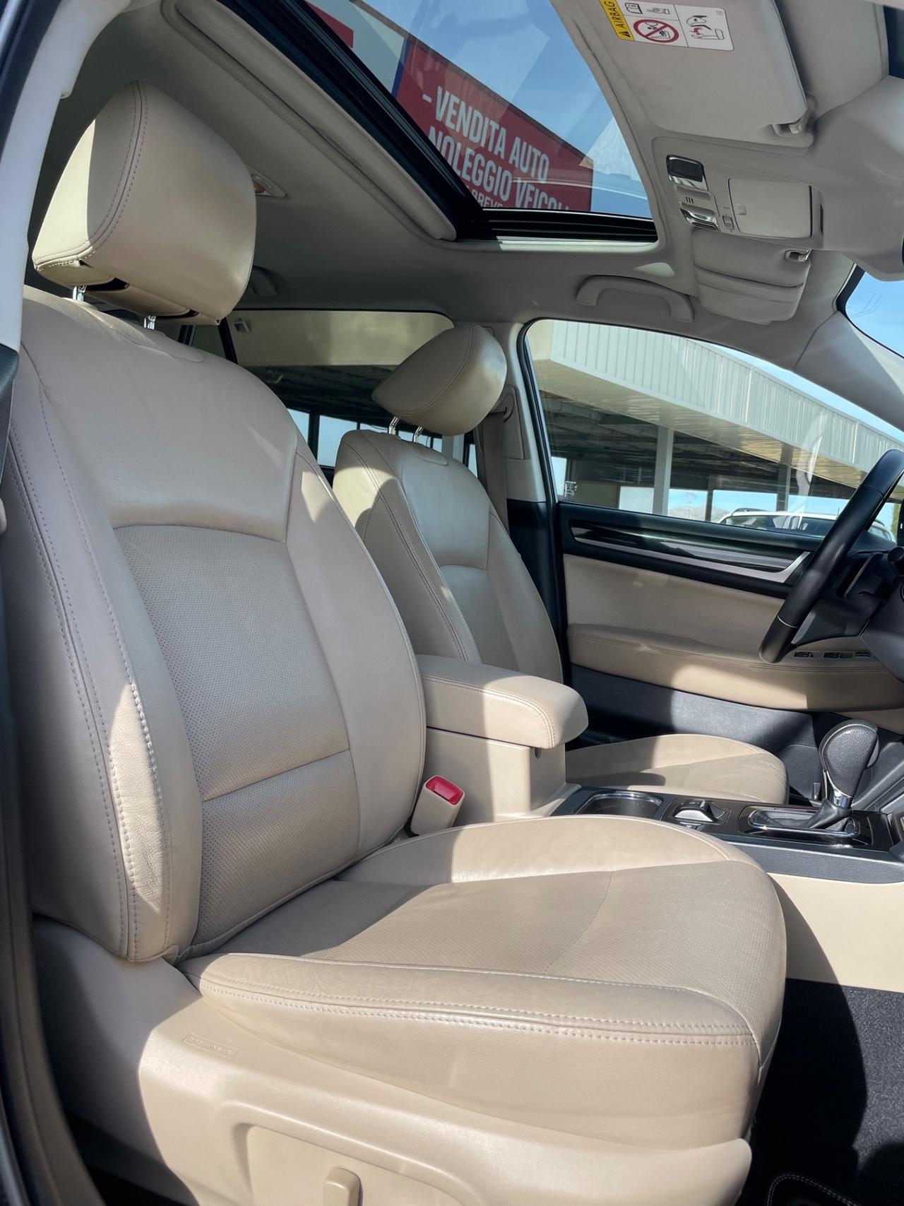 Subaru OUTBACK 2.0d Lineartronic Free