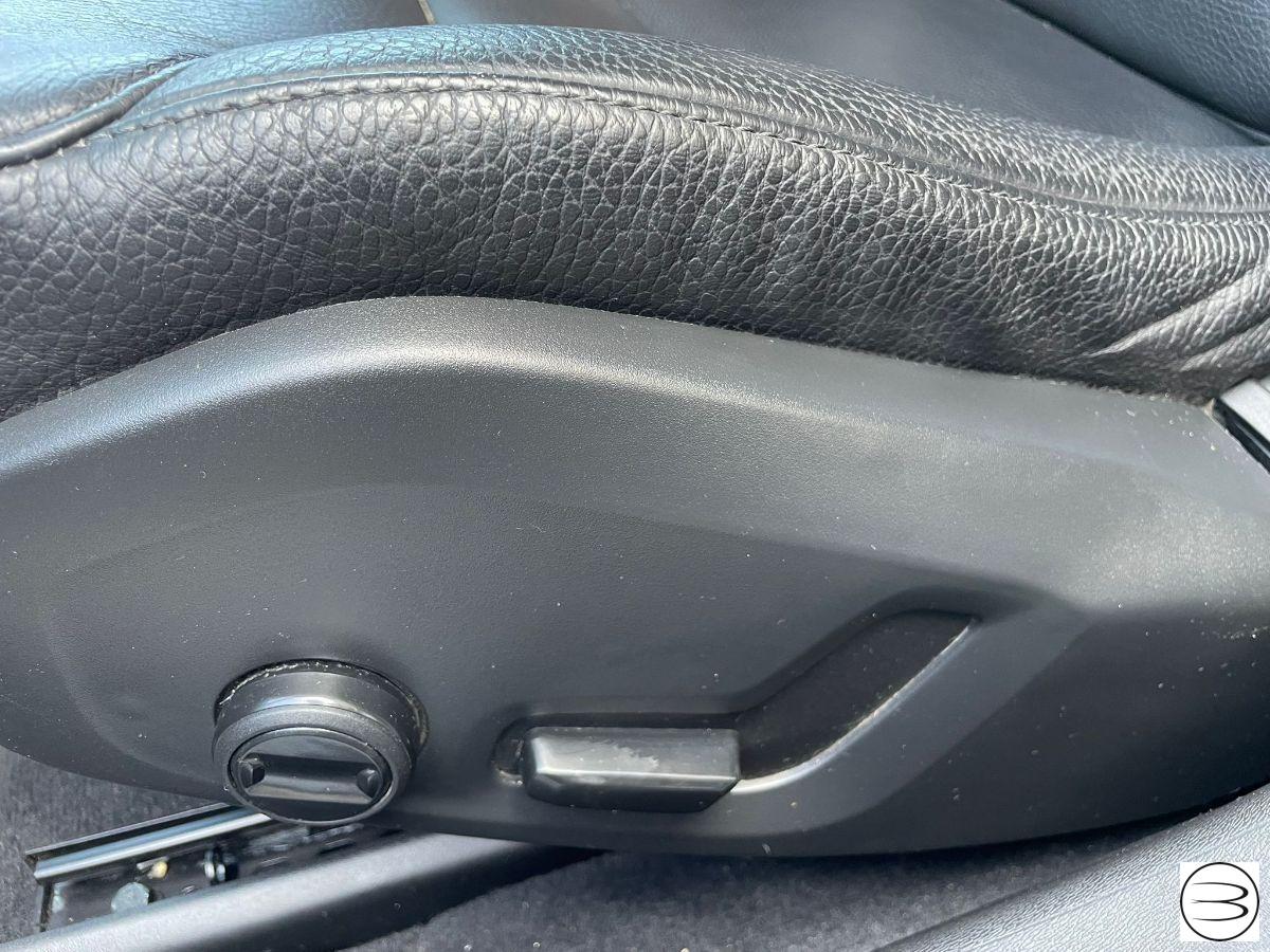 VOLVO - V90 - D3 Geartronic Momentum