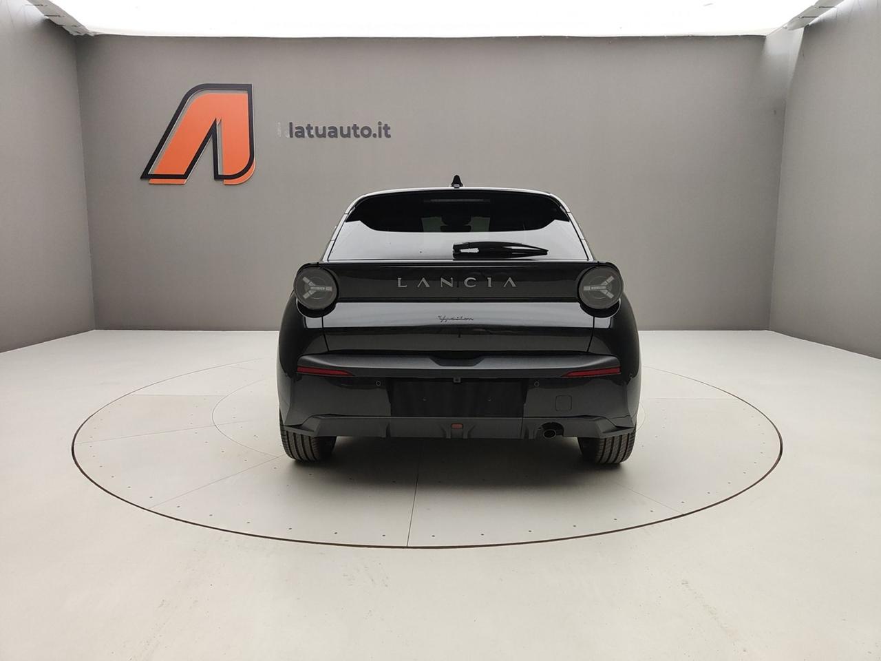 LANCIA Ypsilon IV 2024 1.2 HYBRID 110CV HF LINE