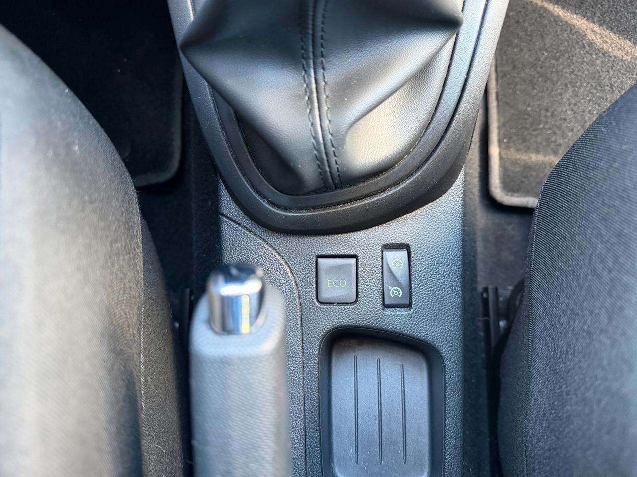 RENAULT CAPTUR 2017 900 BENZINA 90 CV *67.000 KM