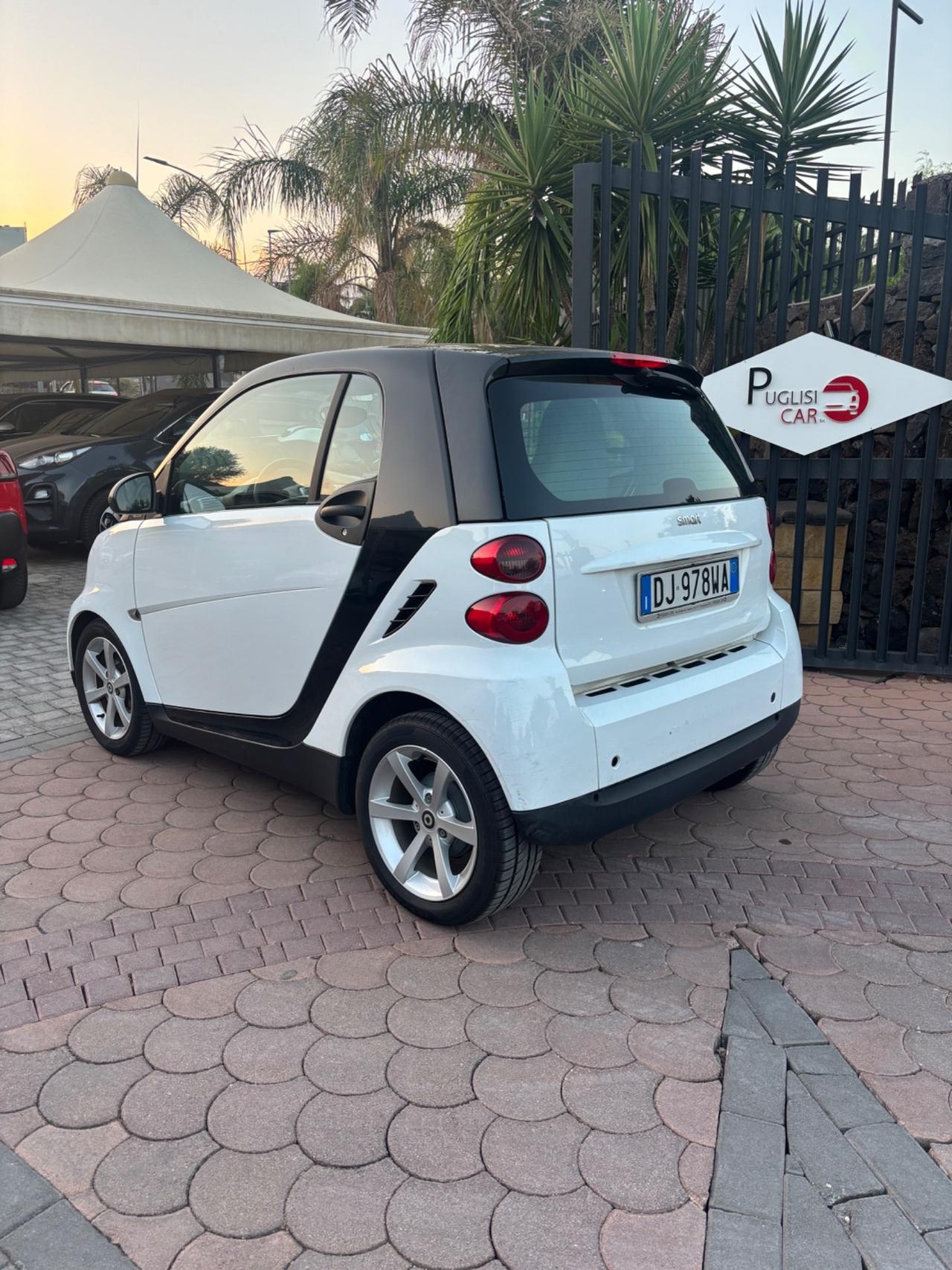 Smart ForTwo 1000 52 kW coupé passion