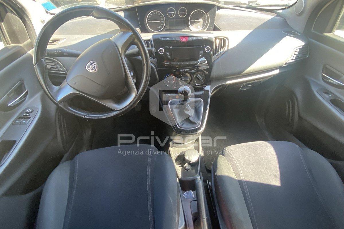 LANCIA Ypsilon 1.2 69 CV 5 porte S&S Gold