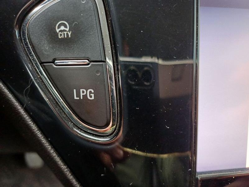 Opel Adam 1.4 JAM 87cv MT5 GPL Tech 1°PROP-GARANZIA