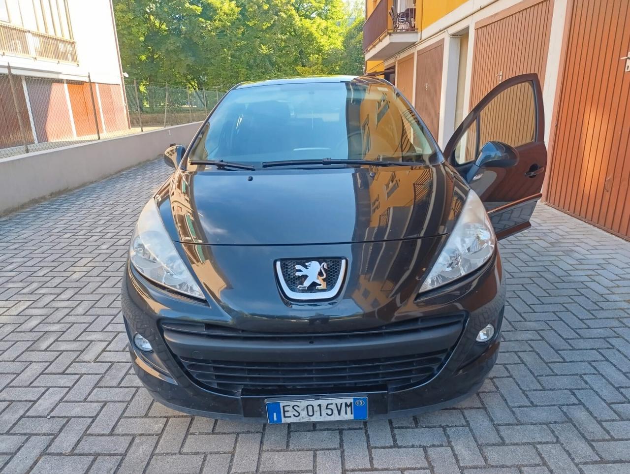 Peugeot 207 1.4 GPL OK NEOPATENTATI