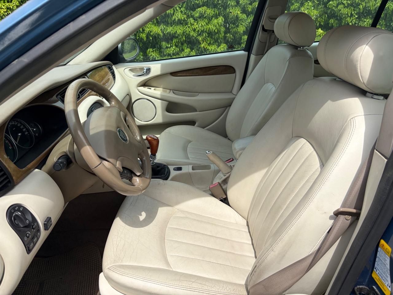 Jaguar X-Type 3.0 V6 24V