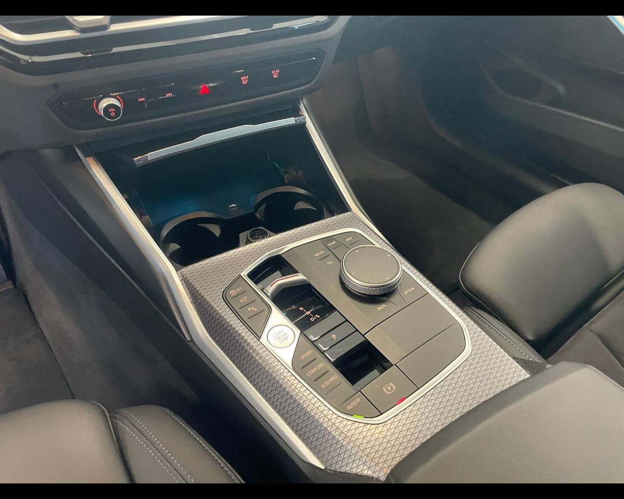 BMW Serie3(G20/21/80/81 - 320d 48V xDrive Touring Msport