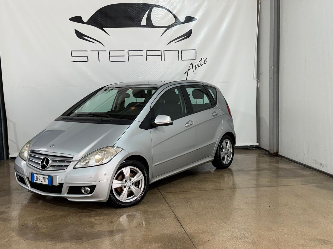 Mercedes-benz A 160 A 160 CDI BlueEFFICIENCY Premium