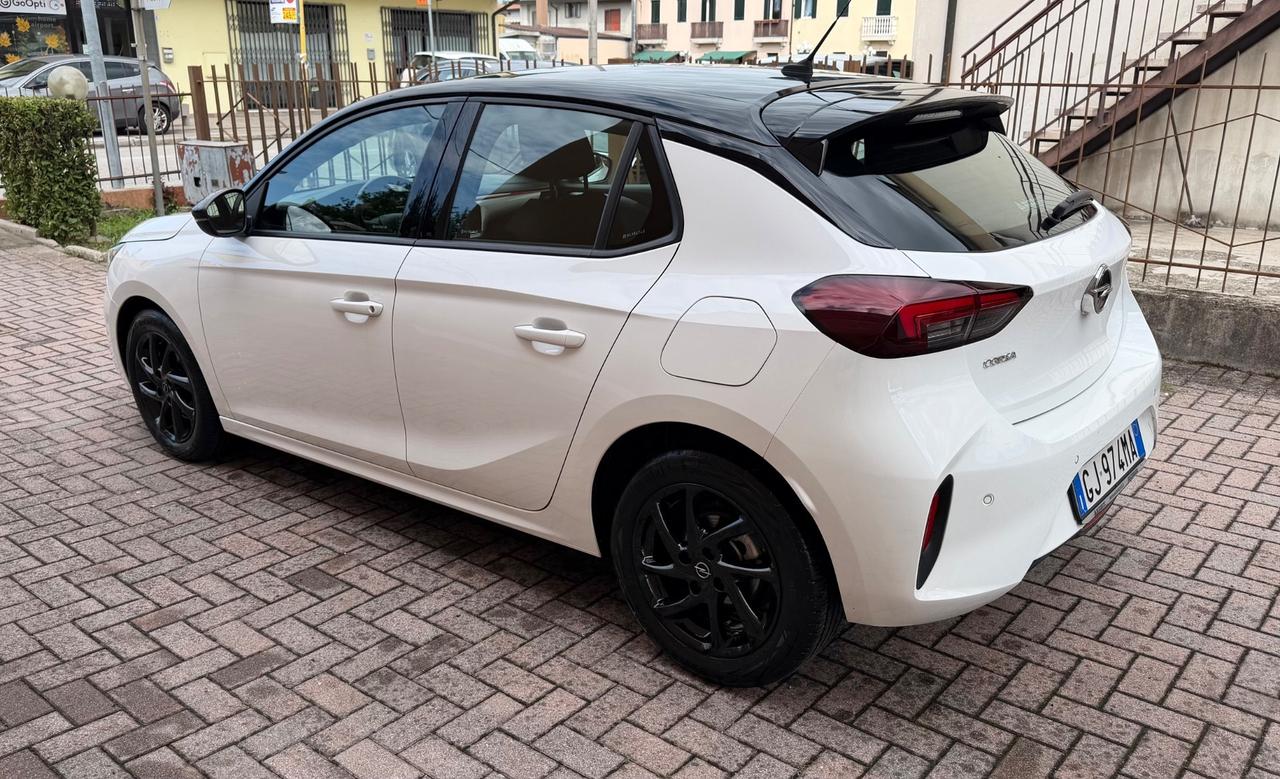 Opel Corsa 1.2 100 CV GS Line Ok Neopatentati