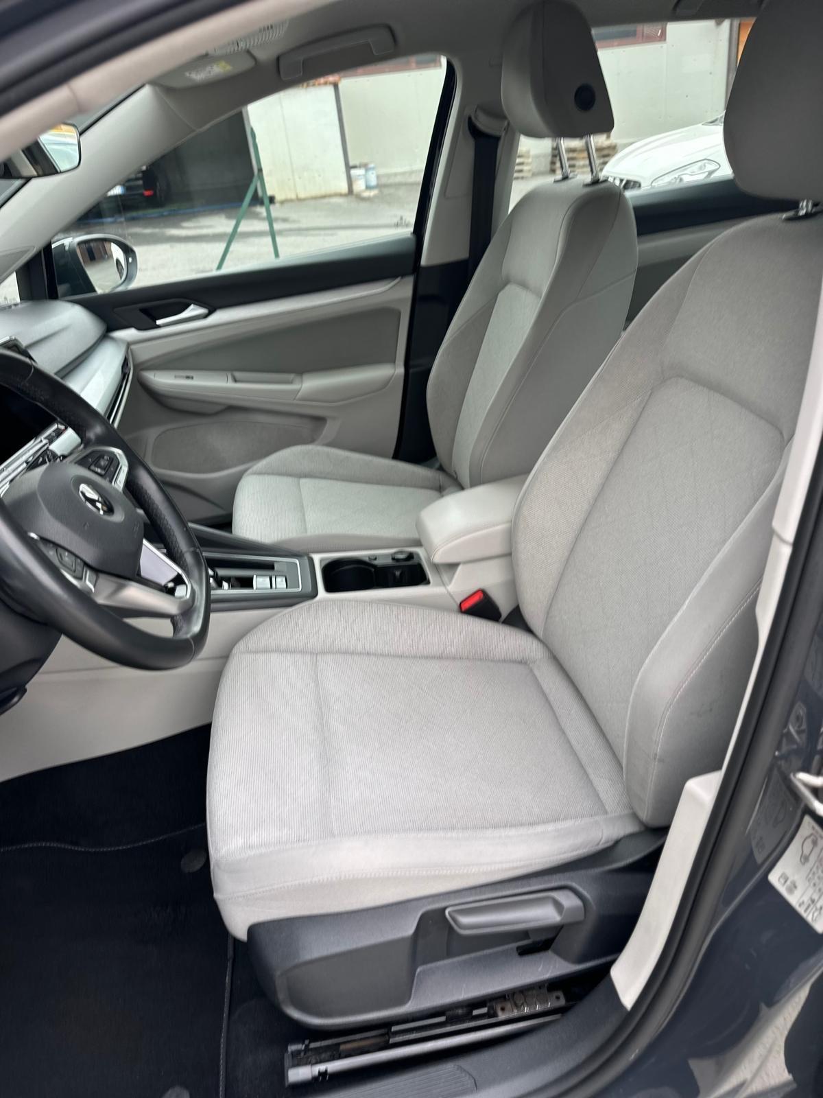 Volkswagen Golf 2.0 TDI DSG SCR Style