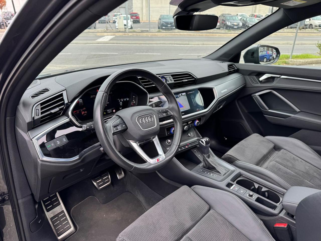 Audi Q3 2.0 40 TDI Sportback S Line #7318