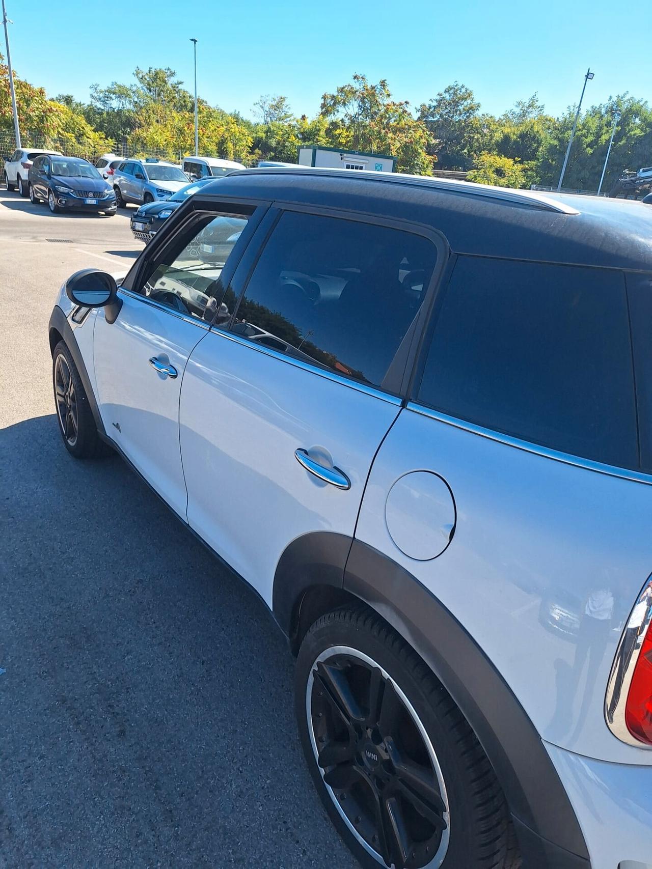 Mini Cooper Countryman 2.0 SD ALL4 automatico doppio tetto