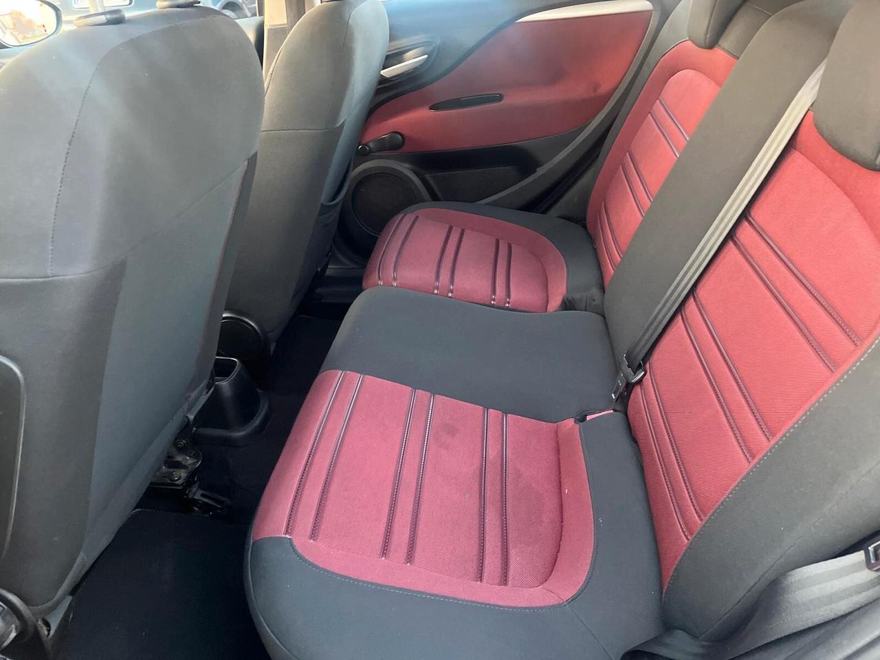 Fiat Punto Evo 1.4 5 porte Active GPL