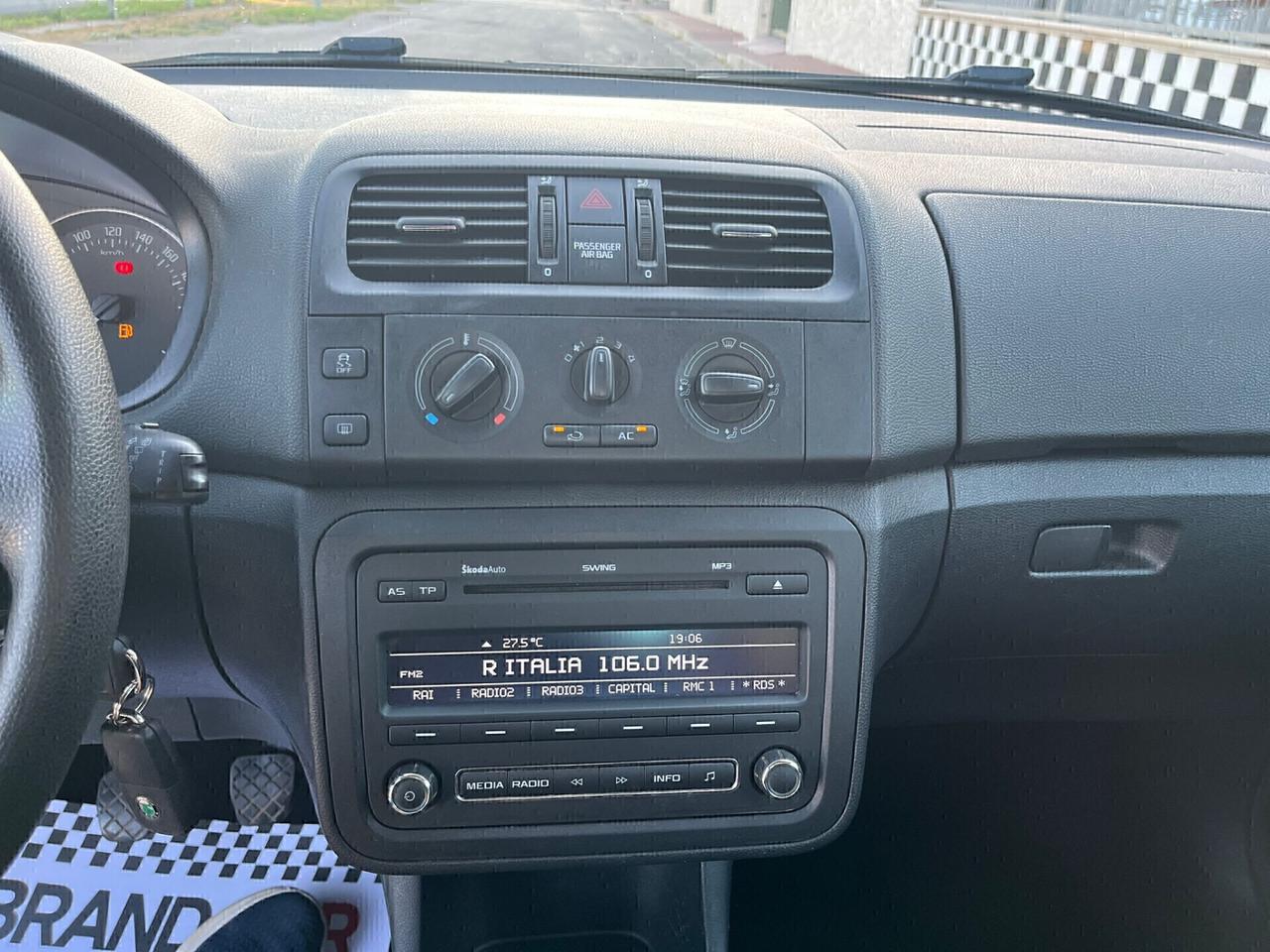 Skoda Fabia 1.6 TDI 5p. Style Unipro 2011