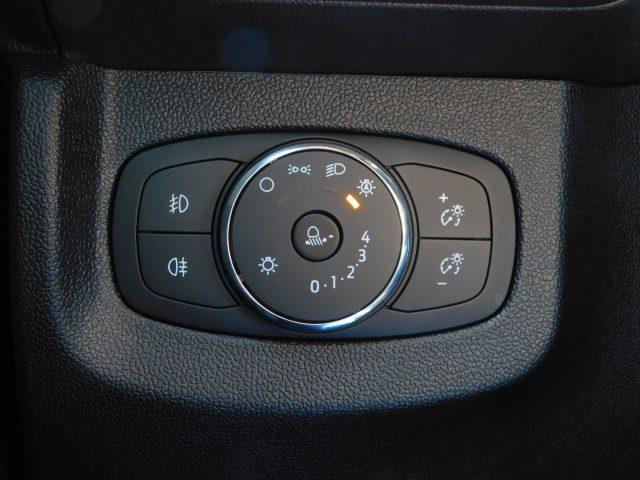 FORD Tourneo Courier 1.0 EcoBoost Powershift Titanium Carplay