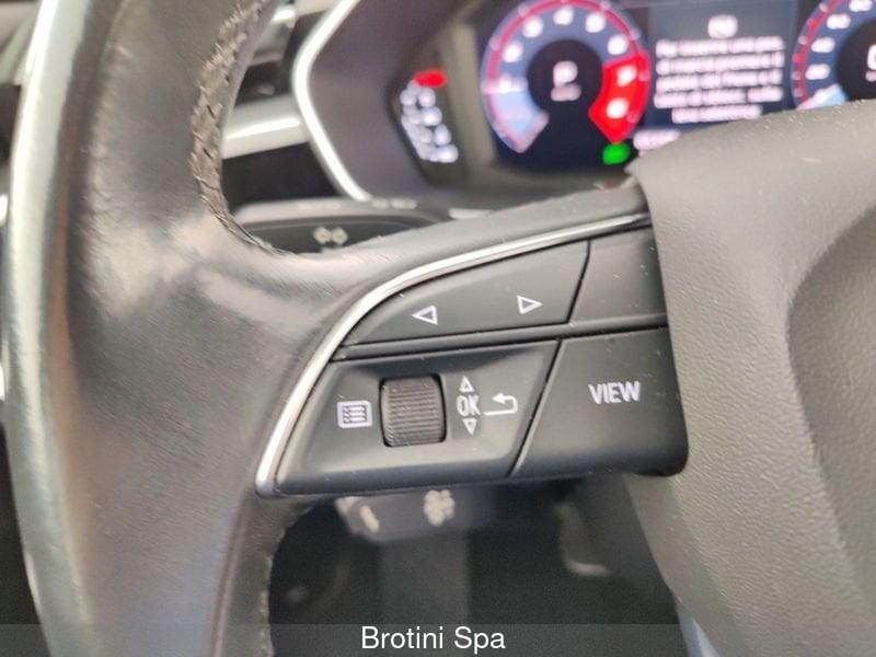 Audi Q3 35 TFSI Business Advanced