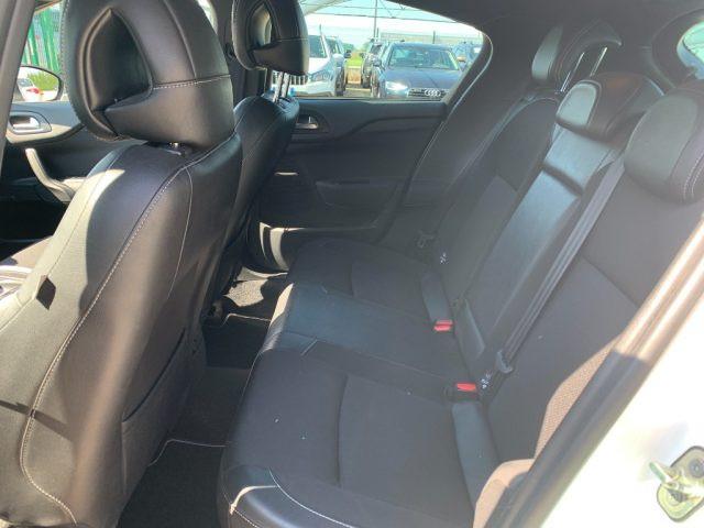 DS AUTOMOBILES DS 4 1.6 e-HDi 110 airdream Chic