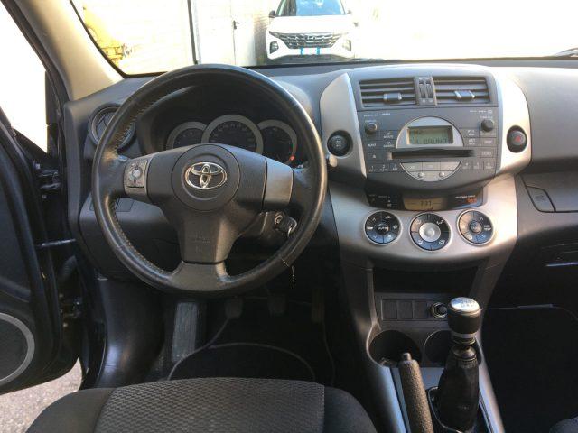 TOYOTA RAV 4 2.2 D-4D 136 CV Sol