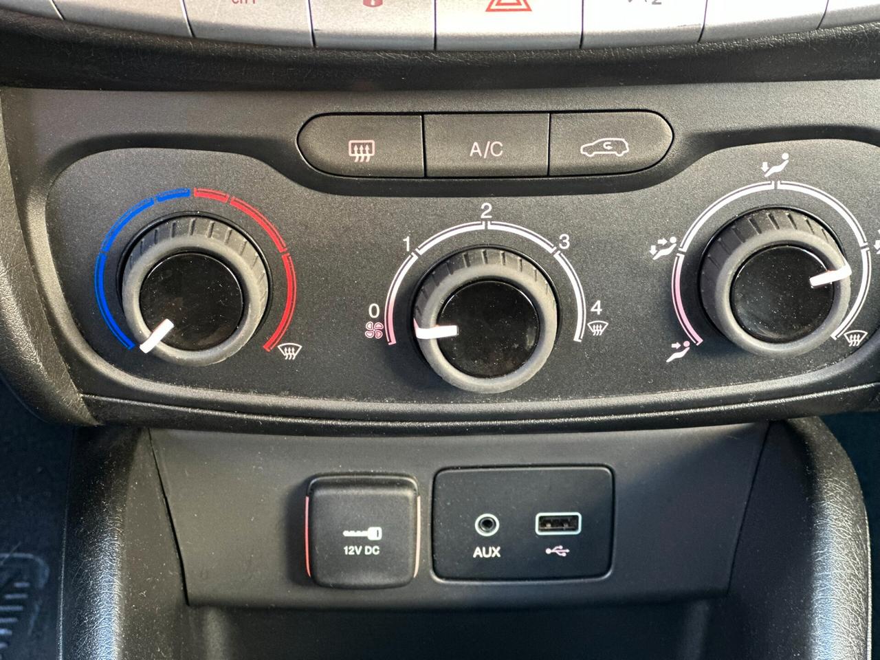 Fiat Tipo 1.3 Mjt CV 95 KM 93.000 OK neopatentati