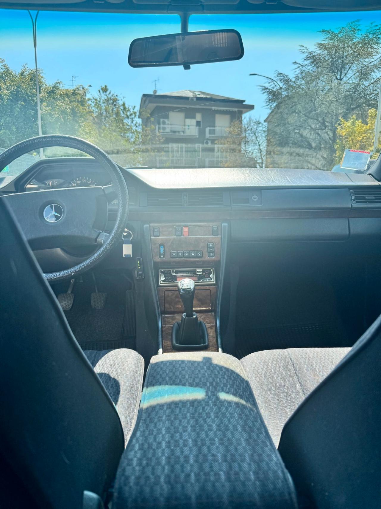 Mercedes-benz E 200 OLDTIMER GIA' ASI - 1991