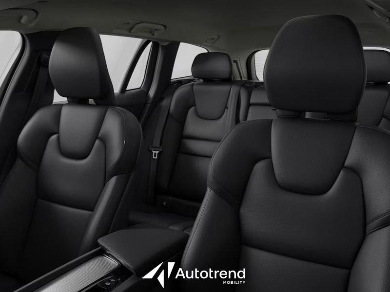 Volvo V60 B4 197+14 CV Mild Hybrid Diesel Automatica Plus Dark