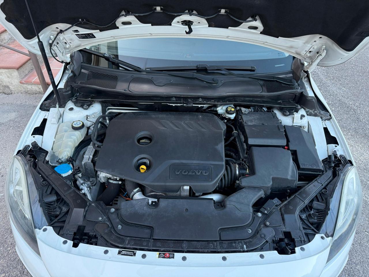 Volvo V40 Cross Country V40 Cross Country D2 1.6 Momentum