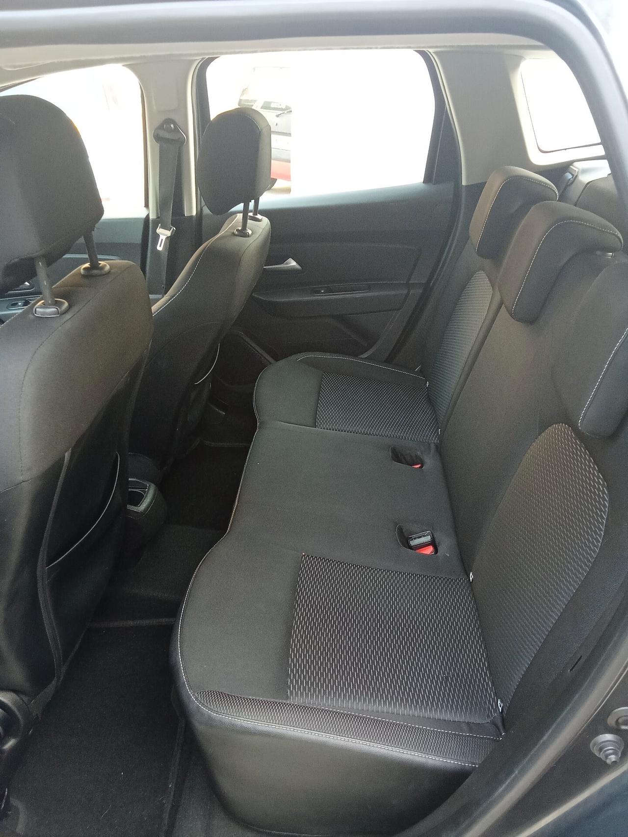 Dacia Duster 1.5 dCi 110CV 4x2 018