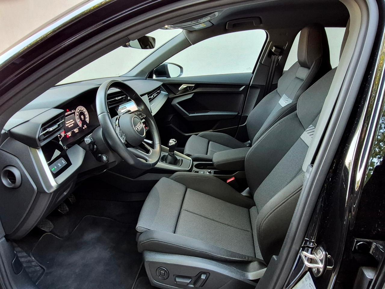 Audi A3 Sportback 30 TFSI Business Advanced