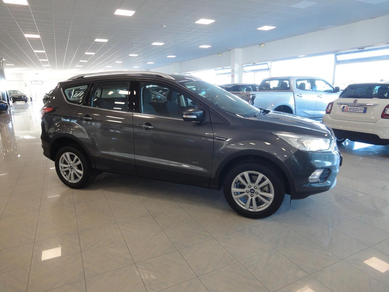 Ford Kuga 2.0 TDCI 150 CV S&S 4WD Powershift Business