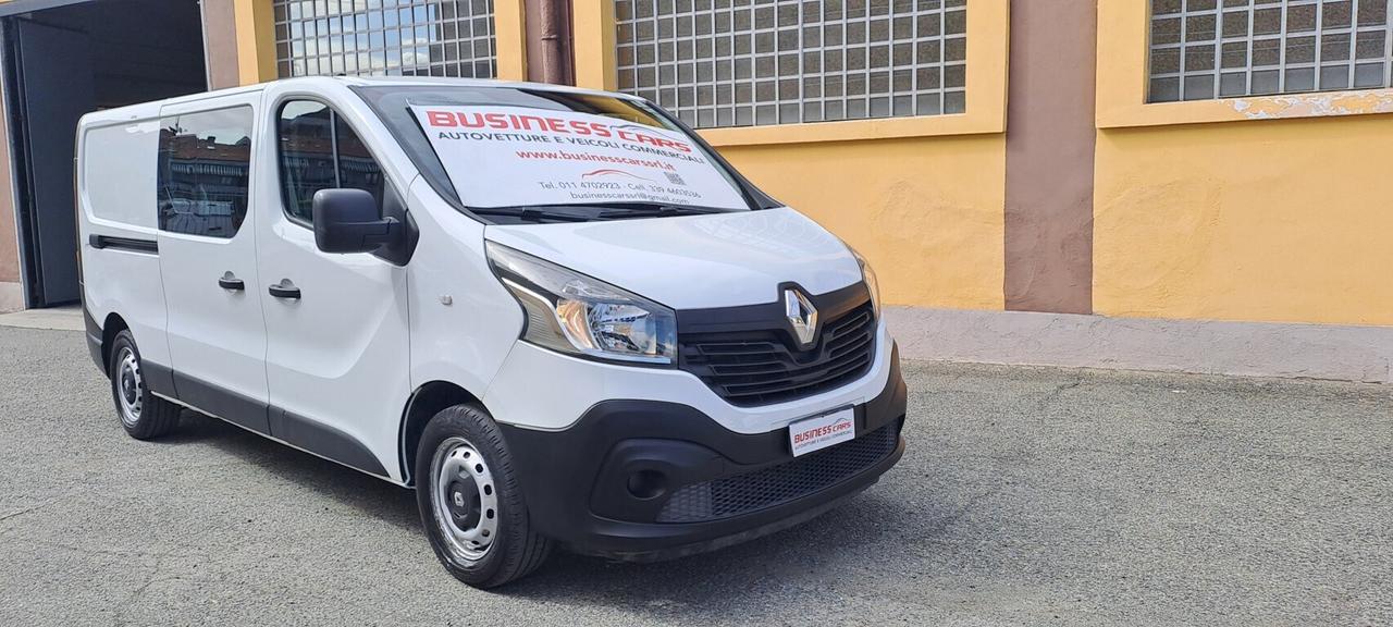 Renault TRAFIC 1.6 DCI 125 CV PASSO LUNGO MAXI - 6 POSTI - CON PEDANA DI CARICO +IVA