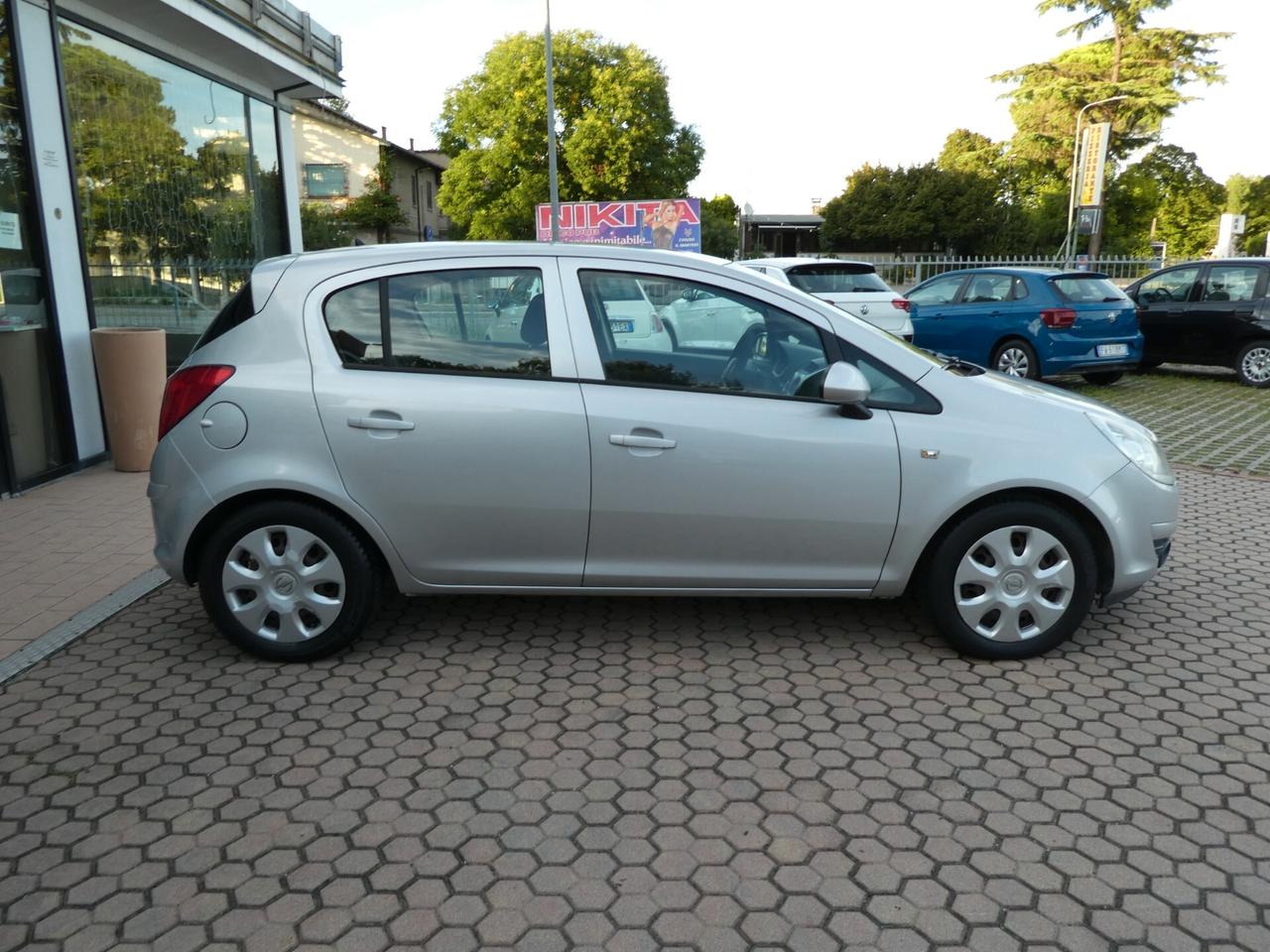 Opel Corsa 1.2 80CV 5 porte GPL-TECH Enjoy OK NEOPATENTATI