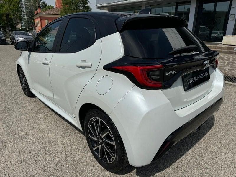 Toyota Yaris Hybrid Lounge MY22