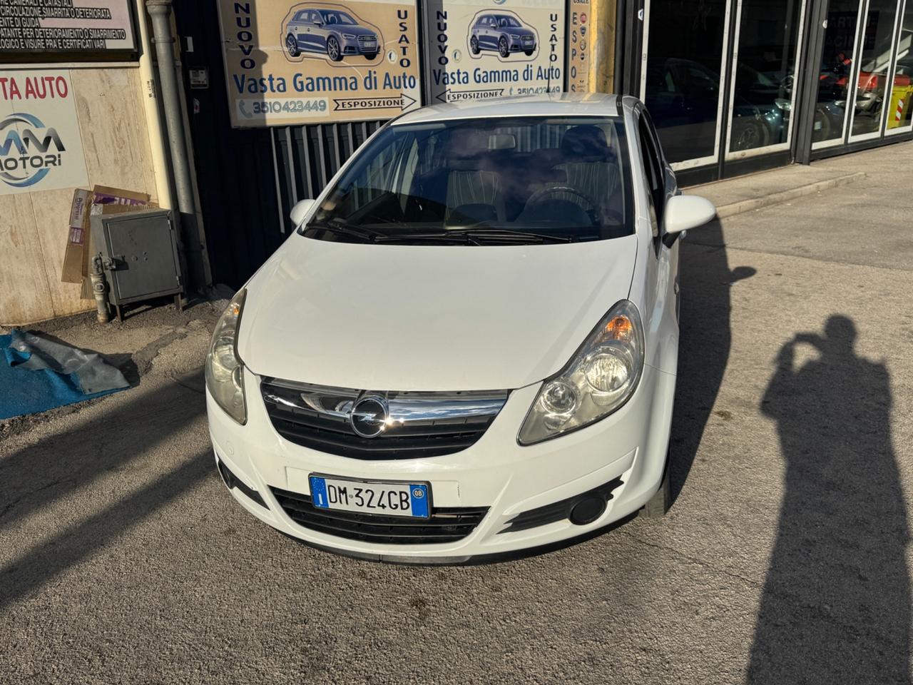 Opel Corsa 1.2 5 porte Cosmo